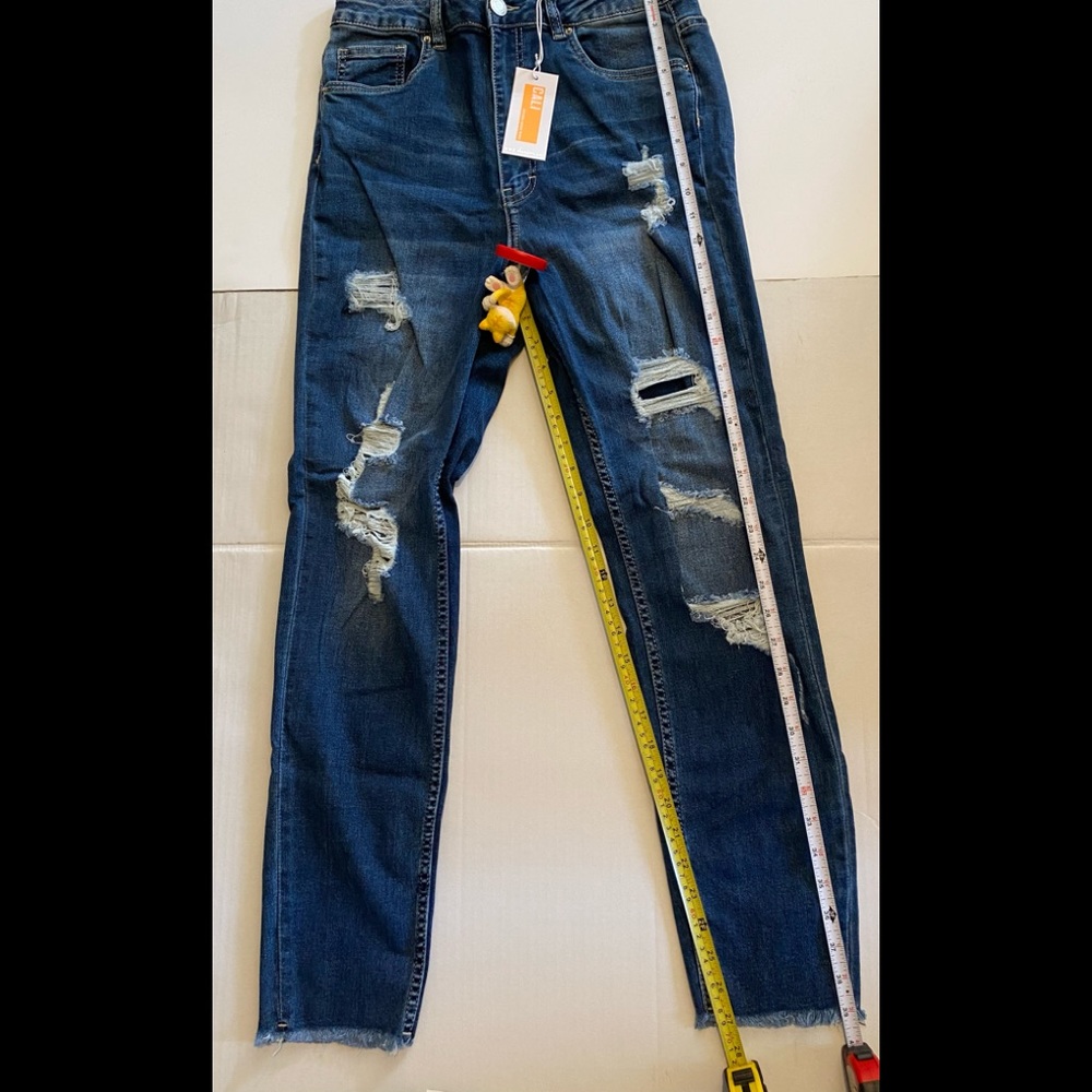 NWT $49.99 Cali SZ 11 SWS Demin Co. - Picture 12 of 14